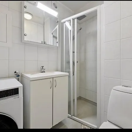 Cosy For Either Couple Or Single - Near To Airport And 2 Min Walk To Verk Station * Eidsvoll